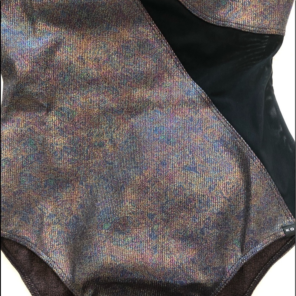 Koral Metallic One Sleeve Bodysuit - Picture 10 of 16
